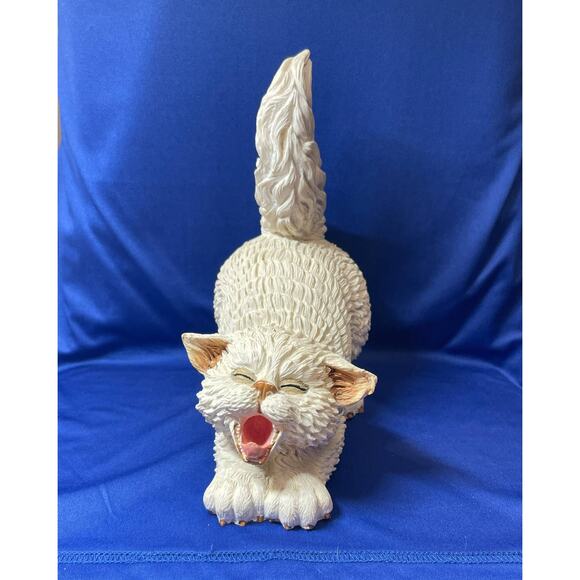 Funny Large Stretching Yawning White Cat Figurine - Picture 2 of 9